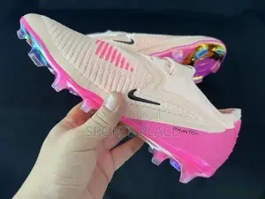 Latest Nike Phantom 6 Low Football Boots Soccer Shoes