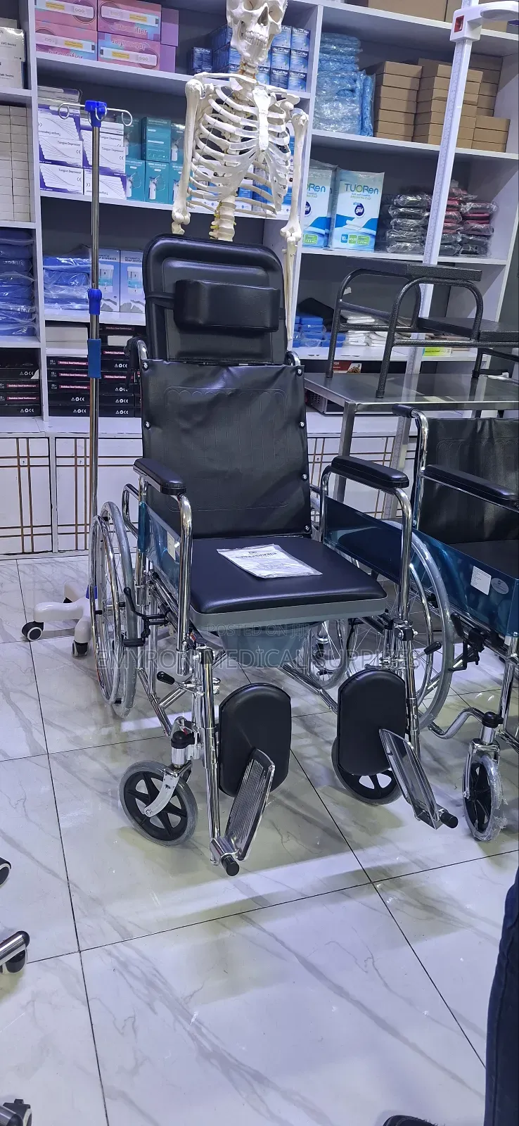 Reclining Wheelchair With Commode