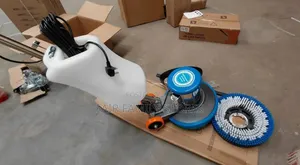 Italy Floor Scrubber and Carpet Cleaning Machine