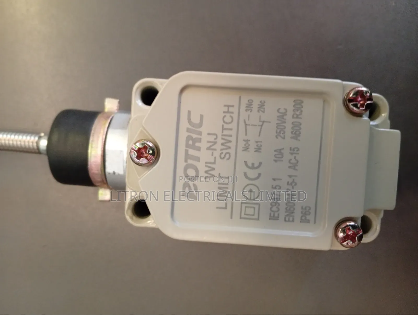 Botric Limit Switch