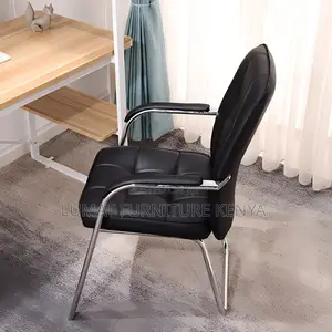 Stylish Mid-Back Executive Seat – Office/Boardroom Use