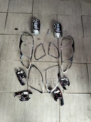 Corolla 2003 Chrome Kit