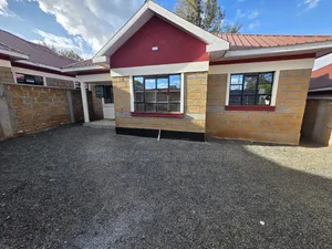 3bdrm Bungalow in Kamukuru, Matasia for sale