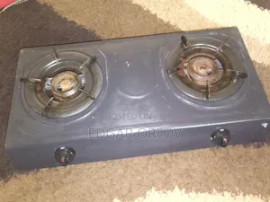 Double Burner Gas Cooker.