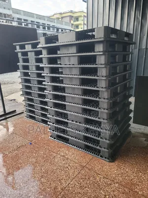 Plastic Pallets for Sale - New Imported Plastic Pallets