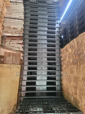 Brand New Plastic Pallets  : Hpde