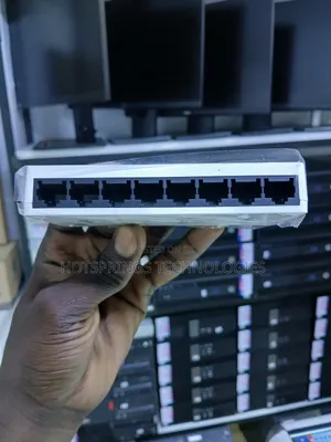 Tenda Desktop 8-Port Switch