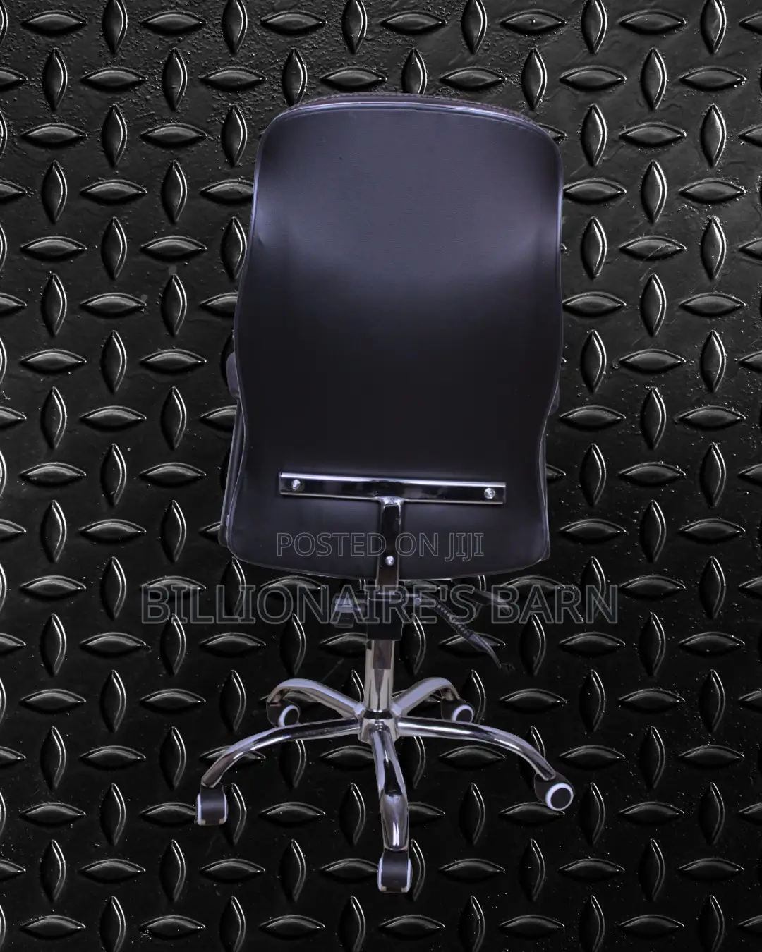 Pro-Grade Executive Leather Office Chair | Mesh Backrest