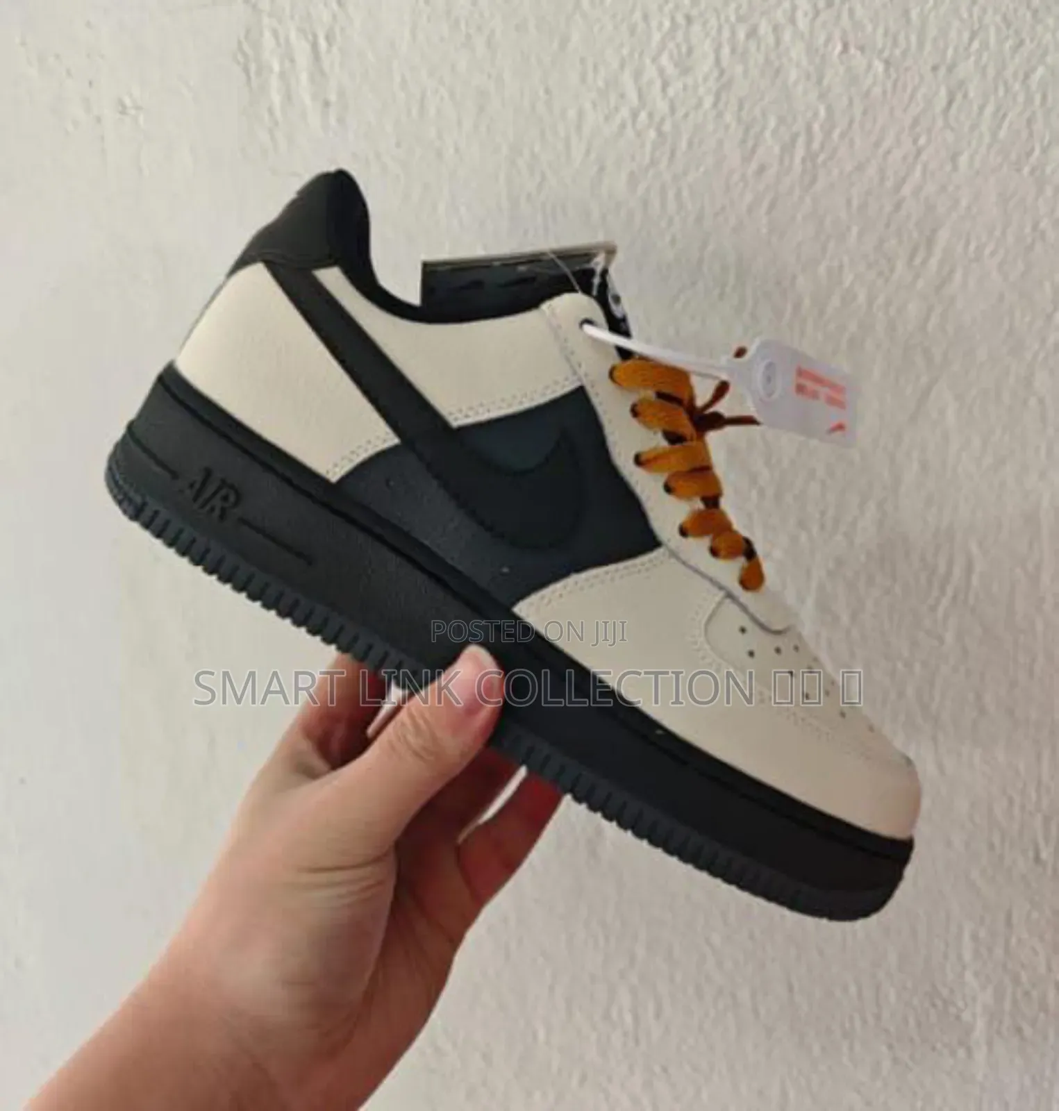 New Airforce 1 " Black Sole"