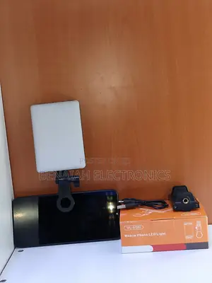 Sharp Led Light for Selfie Ideal for Mobile Phones Laptop and Tablets