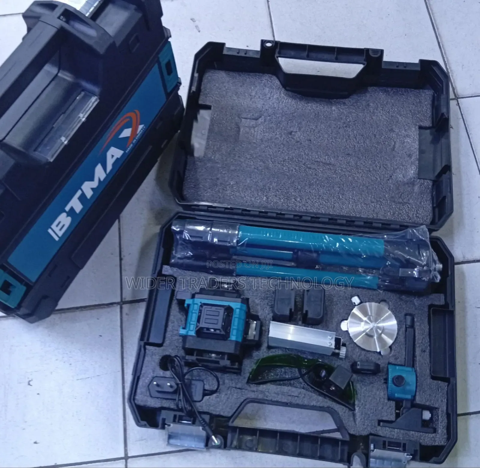 Bt Max Laser Level
With Stand