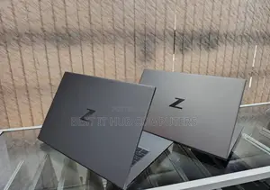 Laptop HP ZBook Studio 32GB Intel Core i7 SSD 512GB