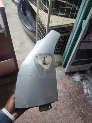 Toyota Hiace 7l/9l Wing Panel