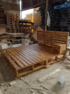 Pallet Bed