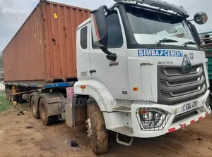 Flatbed.Containerised Trailers for Errands Are Readily Available