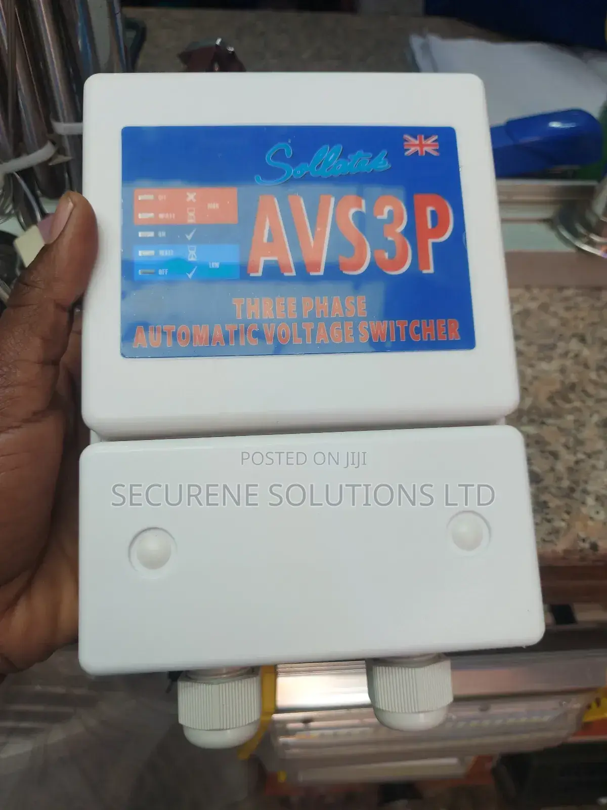 30amps Sollatek Avs3p Three Phase Automatic Voltage Switcher.