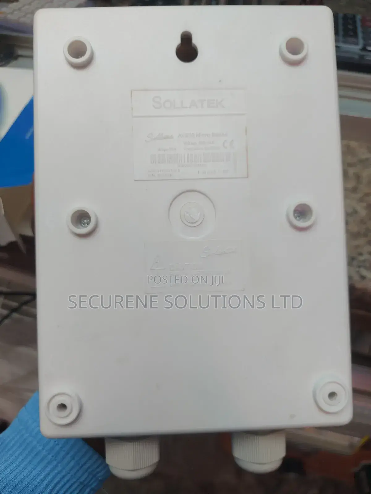 30amps Sollatek Avs3p Three Phase Automatic Voltage Switcher.