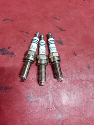 Spark Plugs Nissan Dayz