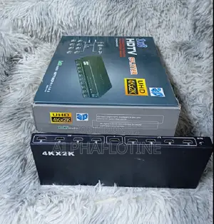 Hdmi Splitter 1x8-Plug-and-Play Audio and Video Device
