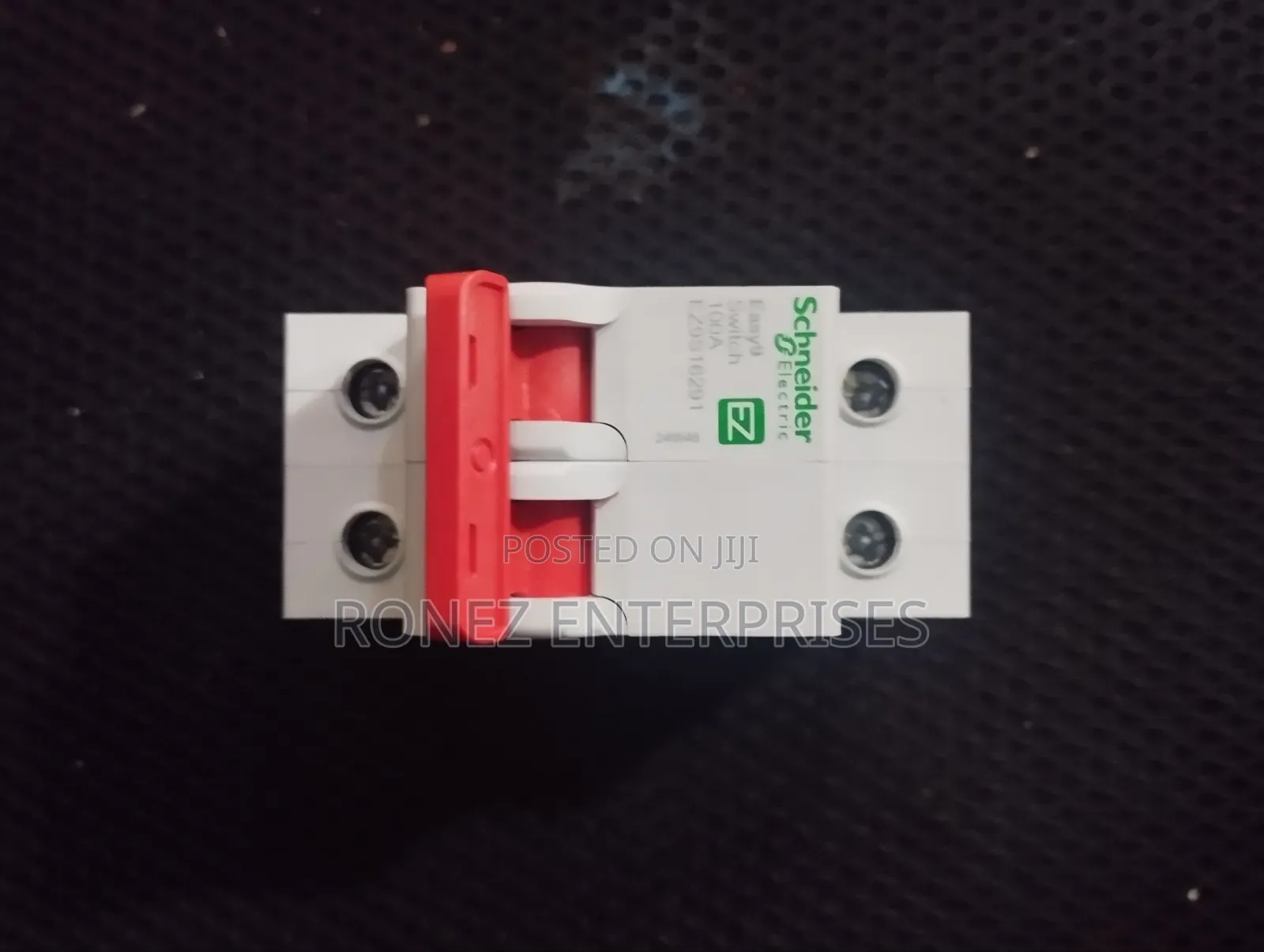Double Pole Syneider 100 Amps