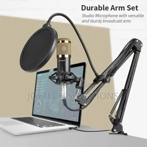 The Studio Microphone Set. Bm 800 and Reachable Sound Card V8