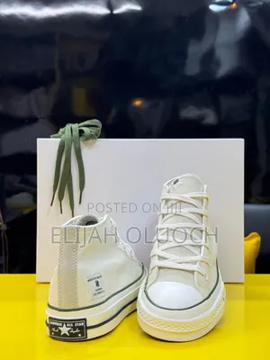 Undefeated Converse Chuck 70 “ Parchment ”