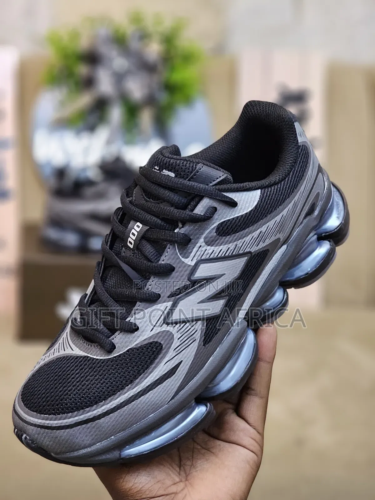 Black New Balance 2000 Sneakers
