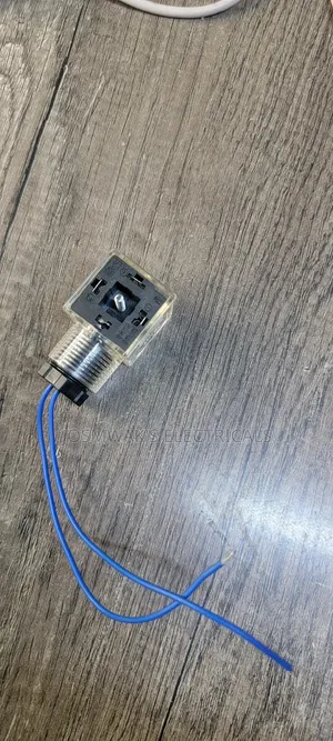 Solenoid Sockets