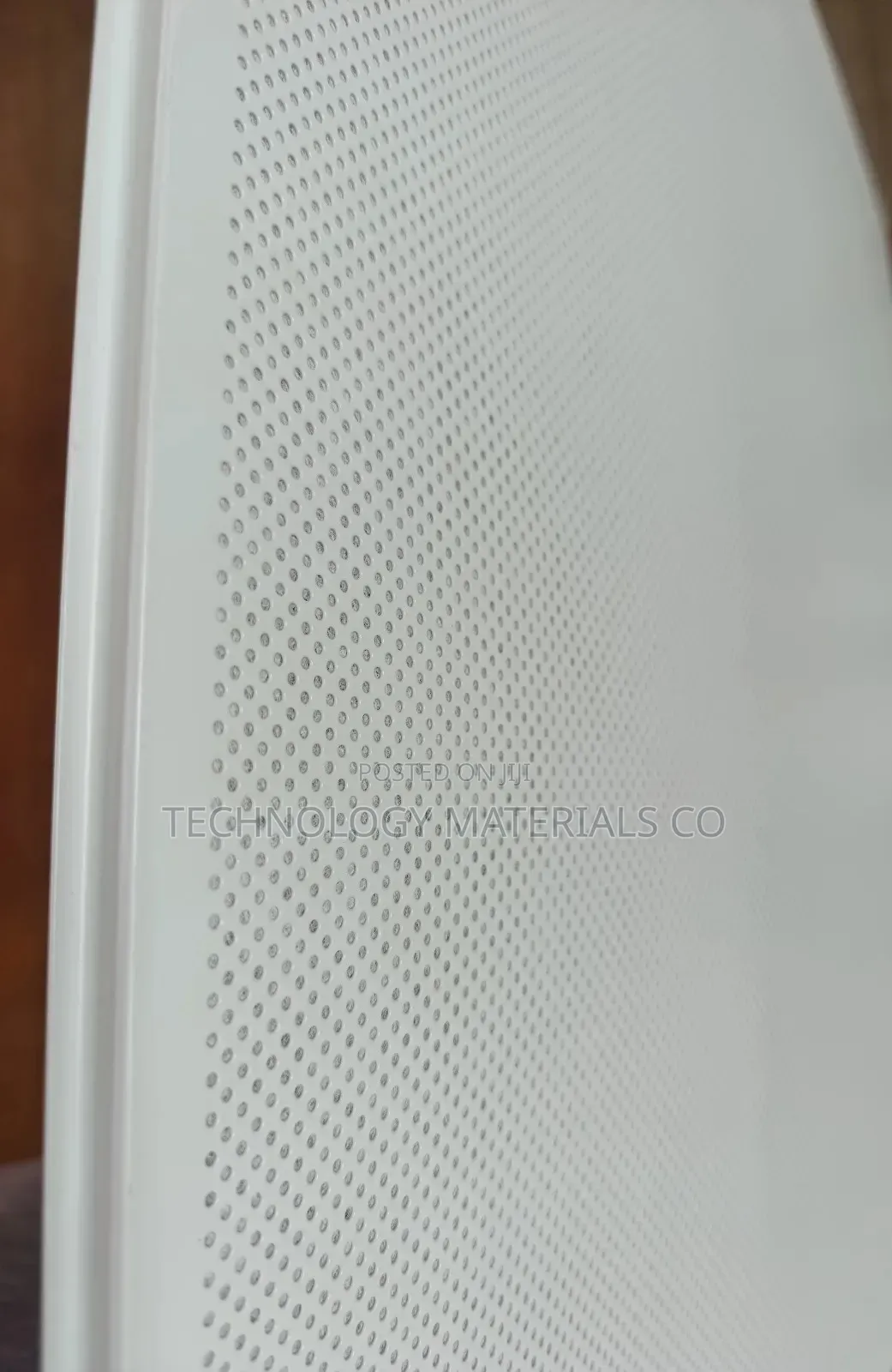 High-quality Aluminium Ceiling Boards–Soundproof & Fire-resistant