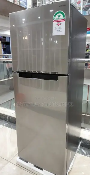 Samsung 233 Litres 2 Doors Fridge (Rt28k3082s8) Top Freezer