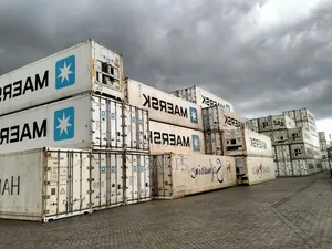 Reefers! 40ft Refrigerated Shipping Containers!