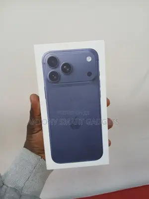 New Apple iPhone 17 Pro Max 256 GB Blue