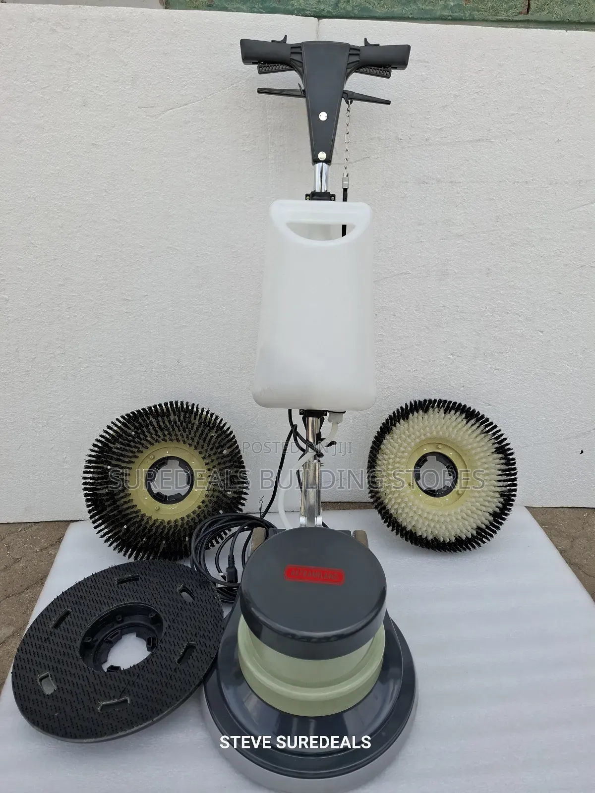 High Quality Astramilano Floor Scrubber
