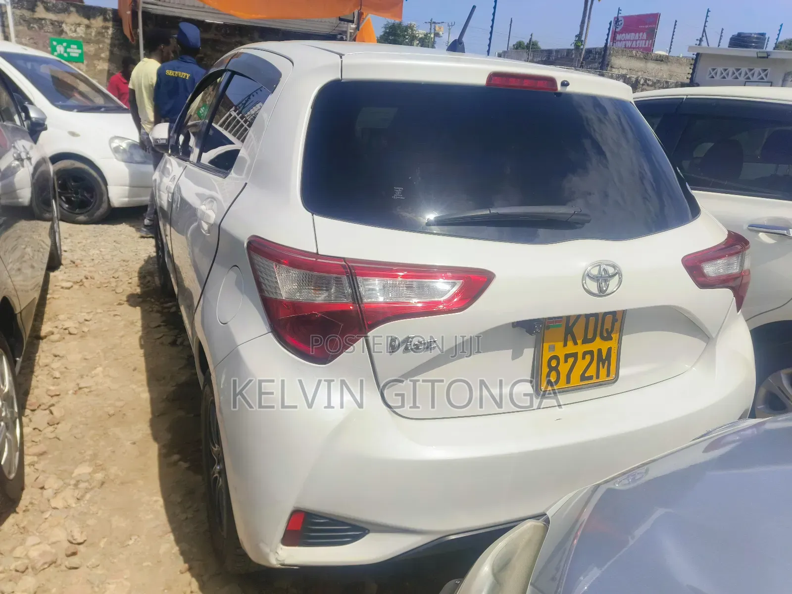 Toyota Vitz 2017 White