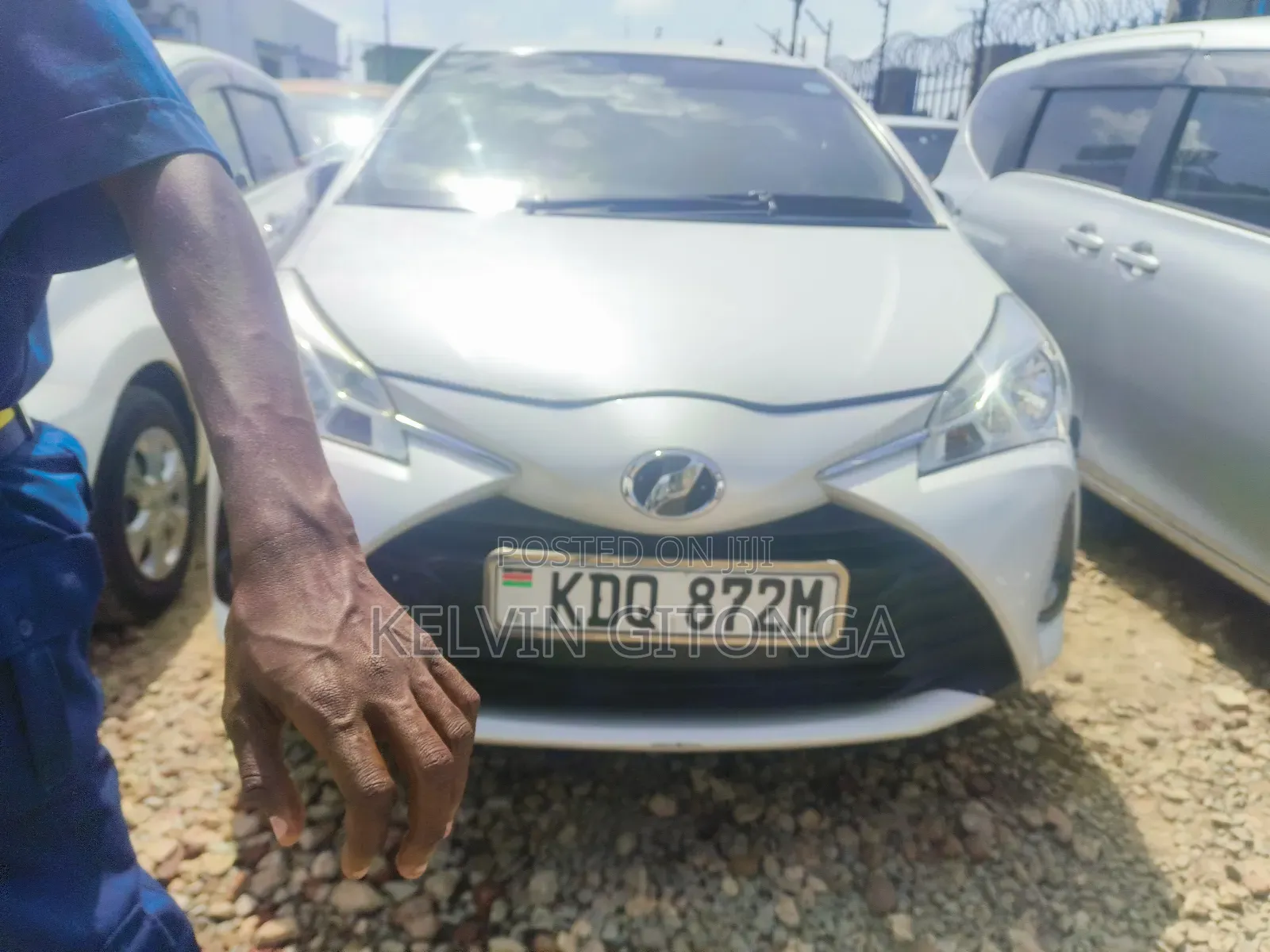 Toyota Vitz 2017 White