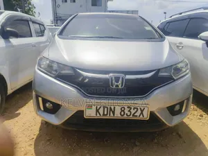 Honda Fit 2016 Silver
