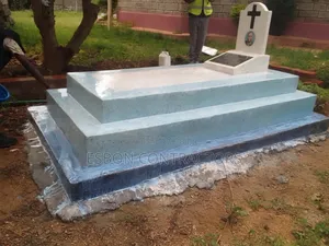 Grave's on Terazzo