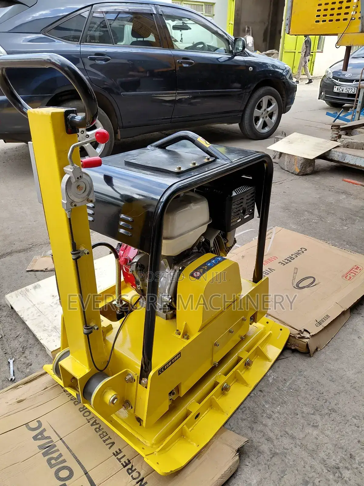Honda Reversible Plate Compactor Machine Petrol Powered