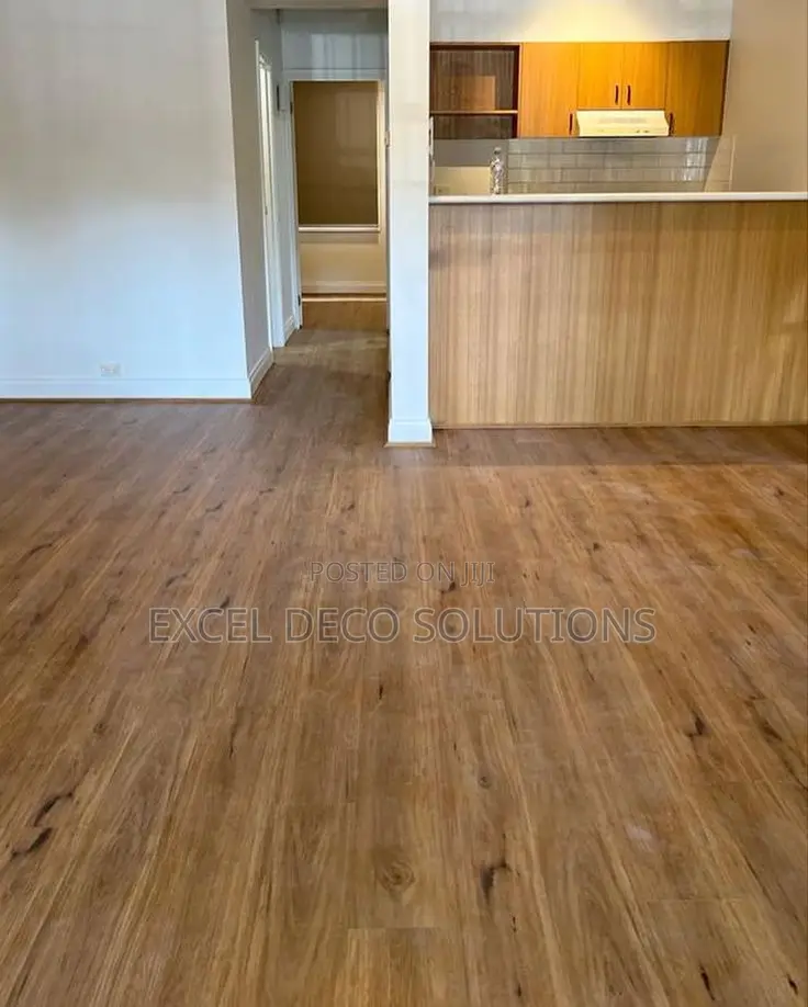 Scratch Resistant Laminate Floor Boards – 8mm 12mm