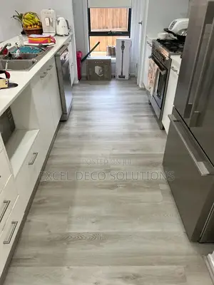 Quality Laminate Flooring – 8mm 12mm Thick Boards