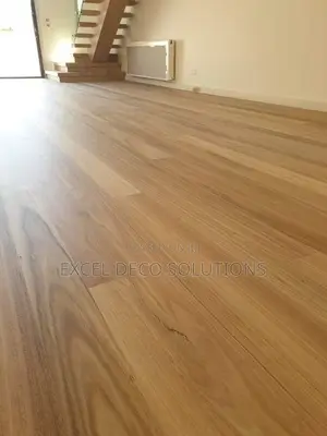 Stylish Wood Laminate Flooring – 8mm 12mm Available
