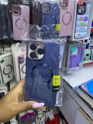 Ook Case Magsafe for iPhone 13 Pro Max With Lense Protector / Stand