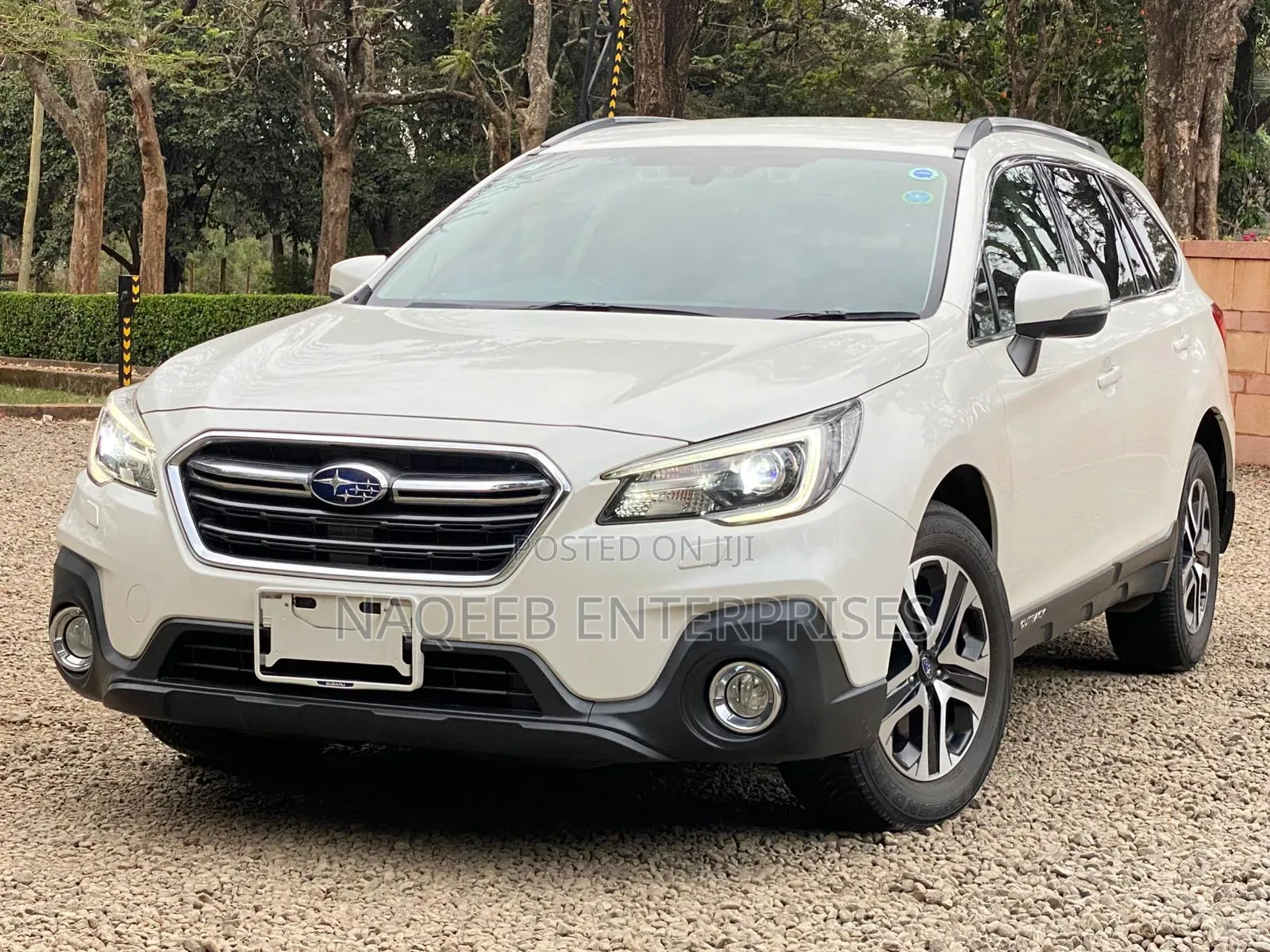 Subaru Outback 2.5i Premium AWD 2018 White