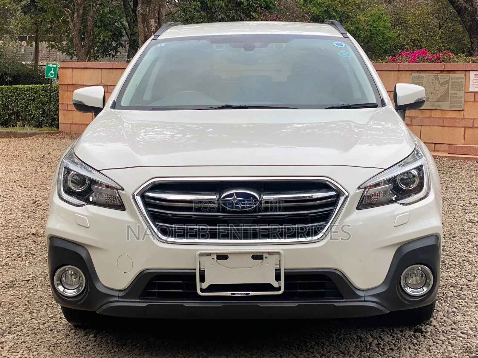 Subaru Outback 2.5i Premium AWD 2018 White
