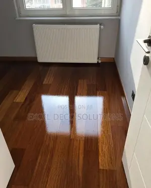 Waterproof Laminate Floor Boards – 8mm 12mm Options