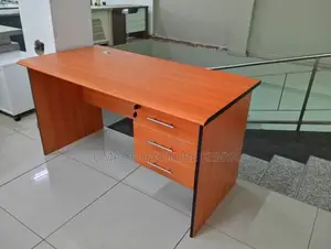Managerial 1.4m Office Table