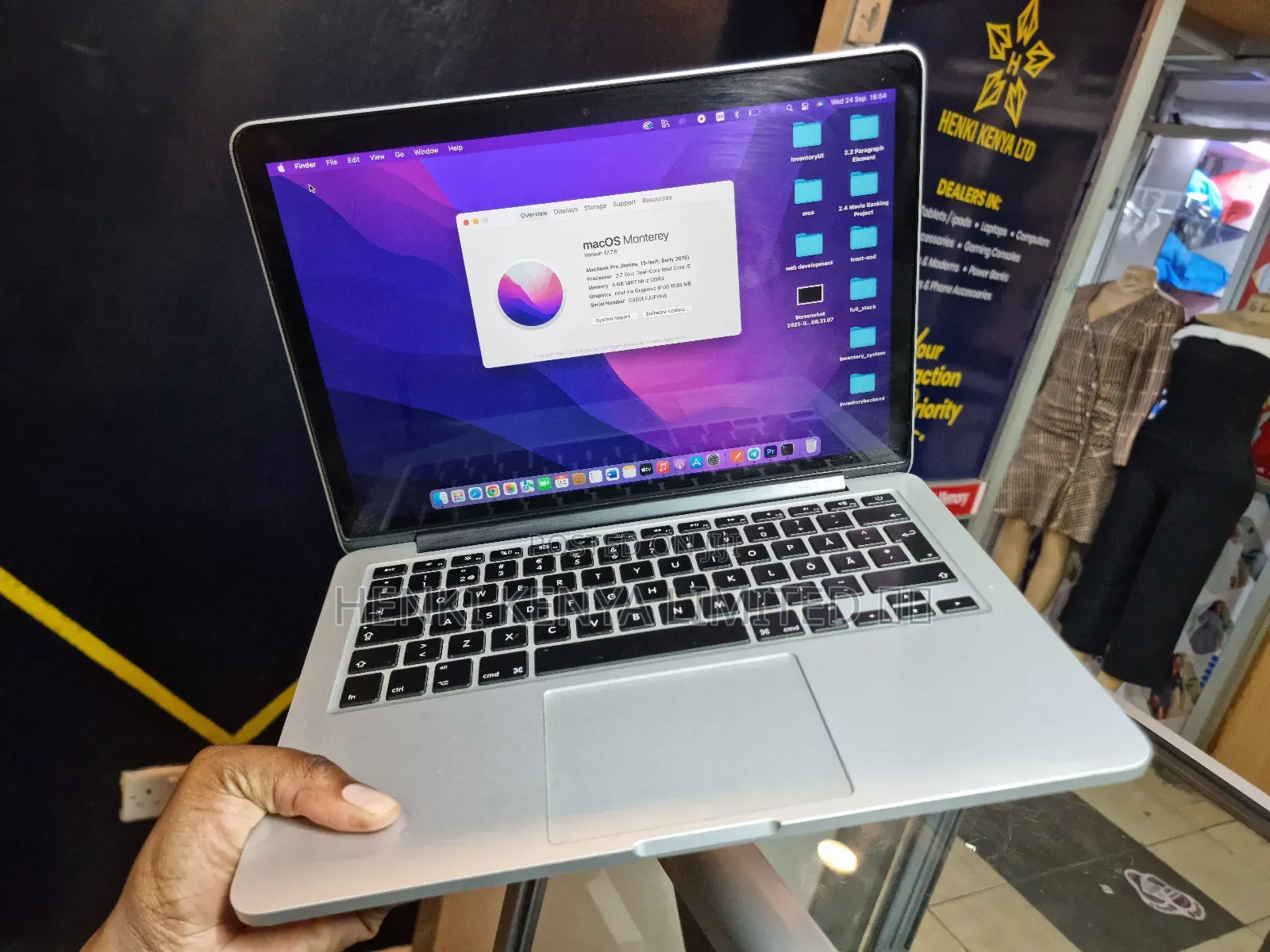 Laptop Apple MacBook Pro 2015 8GB Intel Core I5 SSD 256GB