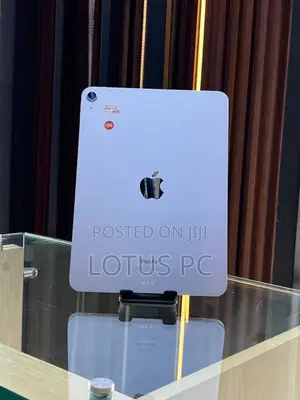 Apple iPad Air 11 (2024) 128 GB Silver