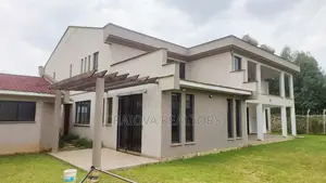 5bdrm Townhouse/Terrace in Lavington for sale