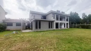 5bdrm Villa in Lavington for sale